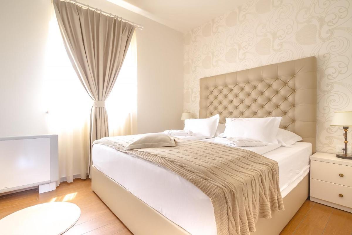 Luxury Apartments Villa Luce マリンスカ エクステリア 写真